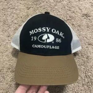 Mossy‎ Oak Neutral Color Trucker Hat